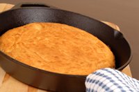 Green Chili Cheddar Cornbread